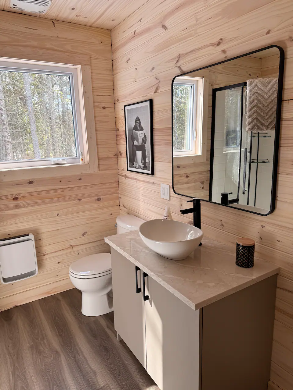 Le Bout d’la Trail — Salle de bain complète image 3