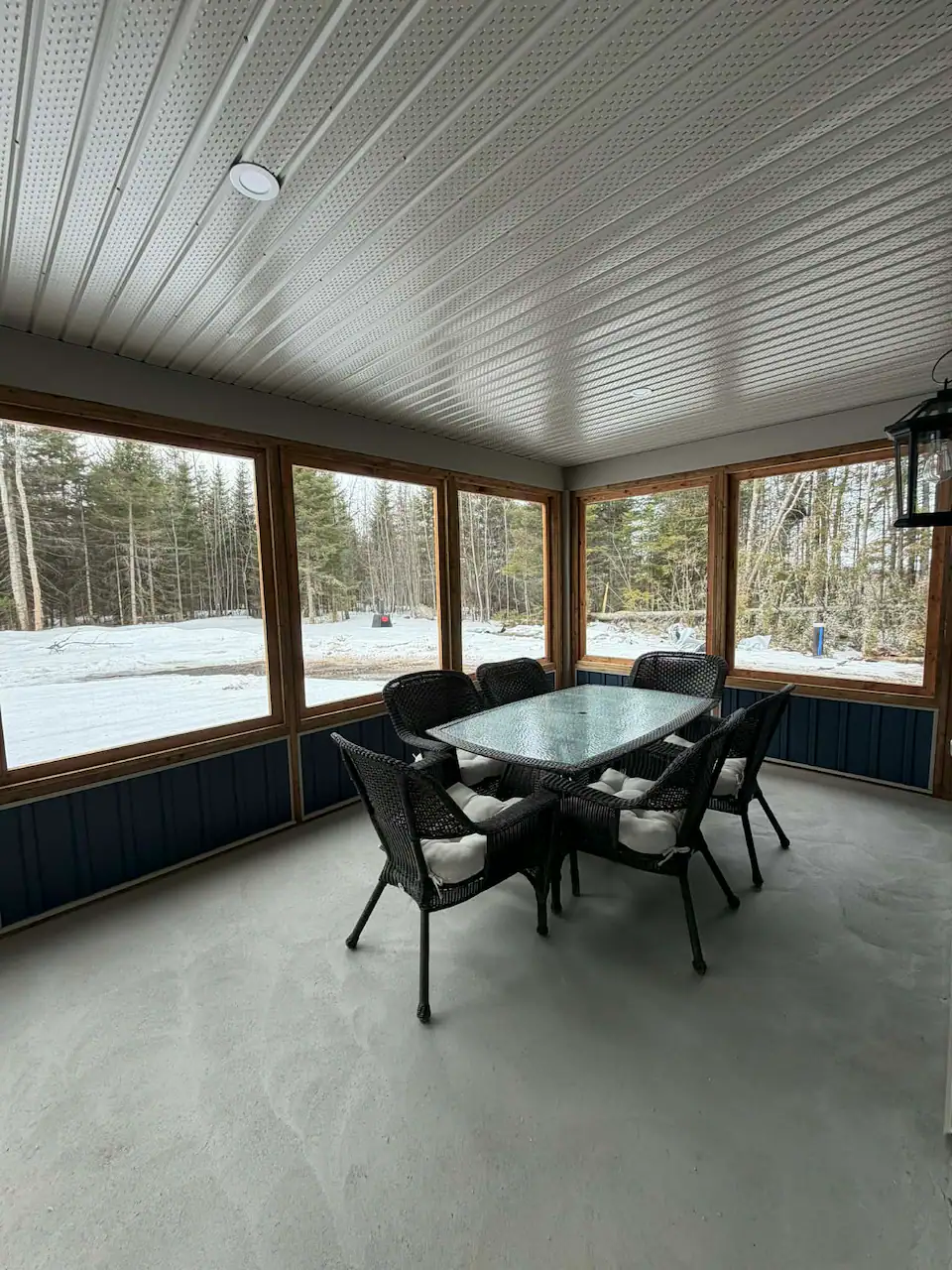 Le Bout d’la Trail — Salle à manger image 5
