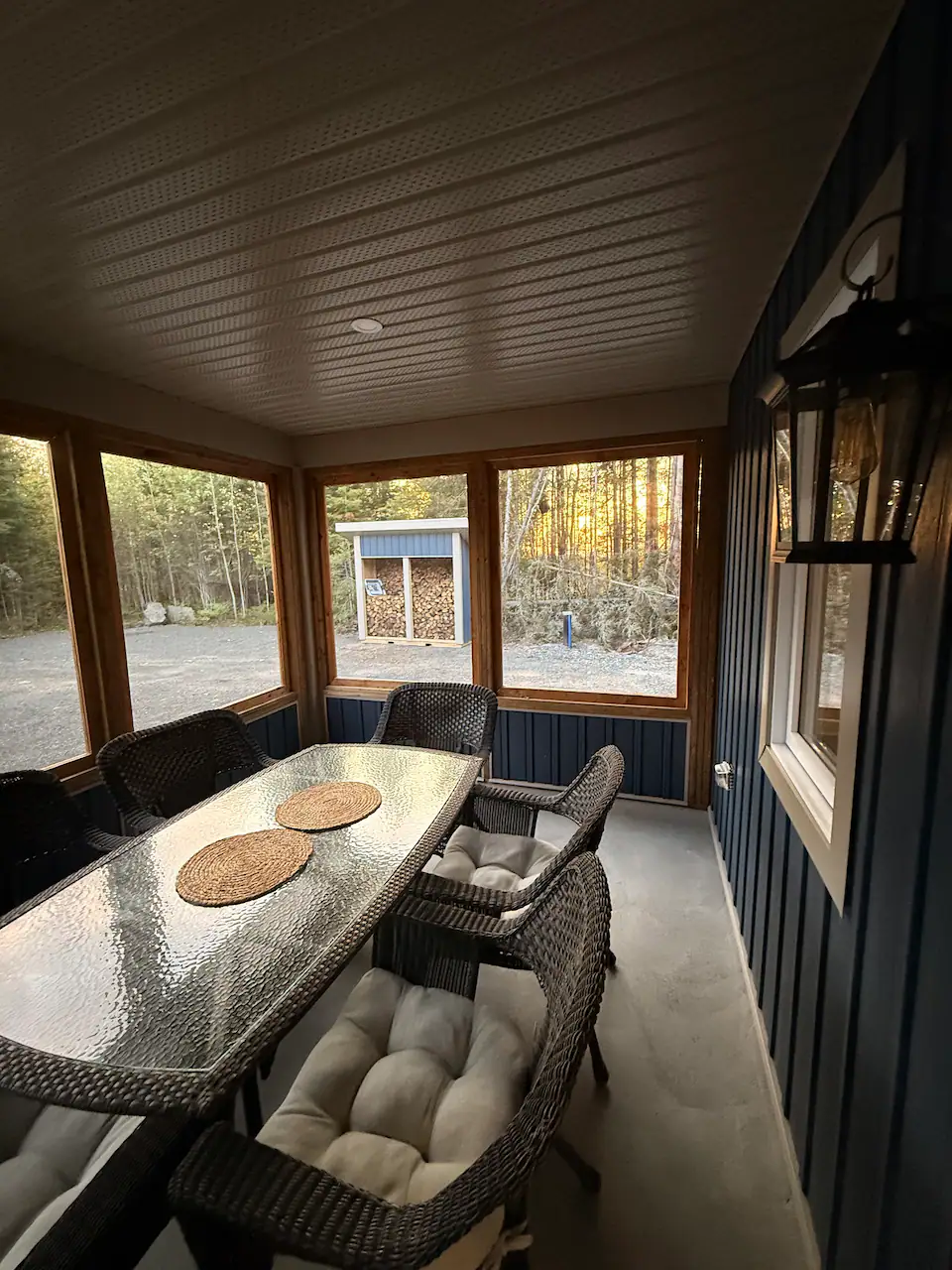 Le Bout d’la Trail — Salle à manger image 6